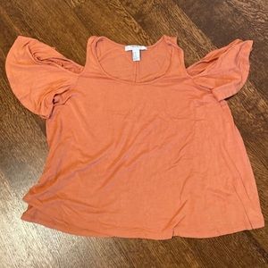 F21 Cold Shoulder Top